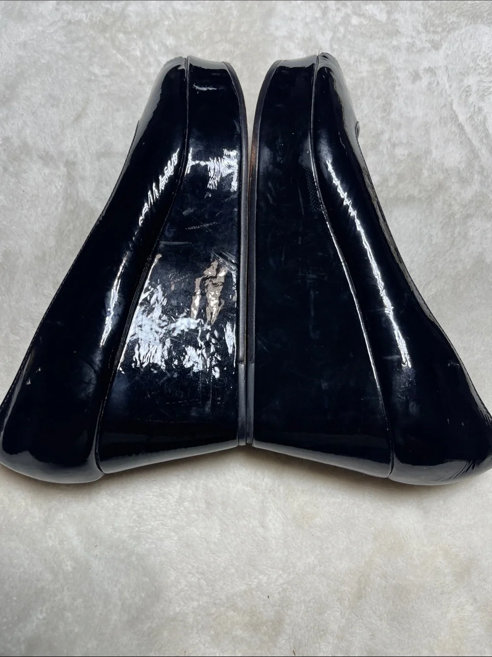KORS Michael Kors Black Patent Wedge Peep-Toe Pumps Size 6